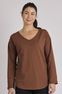 Cuff Sleeve Scoop Hem L/S Tee-Chocolate