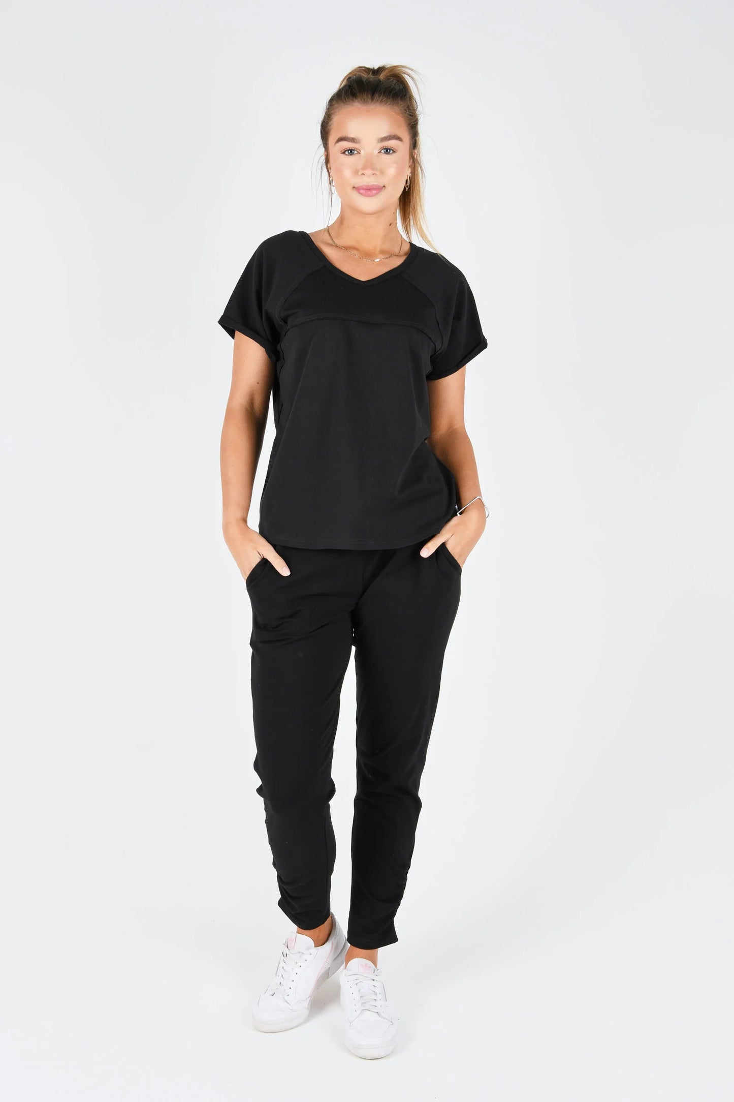 Load image into Gallery viewer, Slouch Tee-Black

