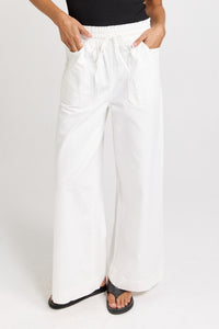 Betty Basics Saffra Relaxed Leg Jeans in white, showing the drawstring waist, front patch pockets and relaxed legs.