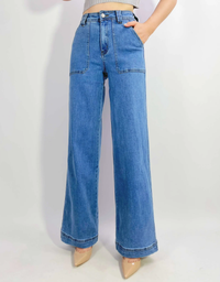 Cleo Straight Leg Jean-Light Mid Blue
