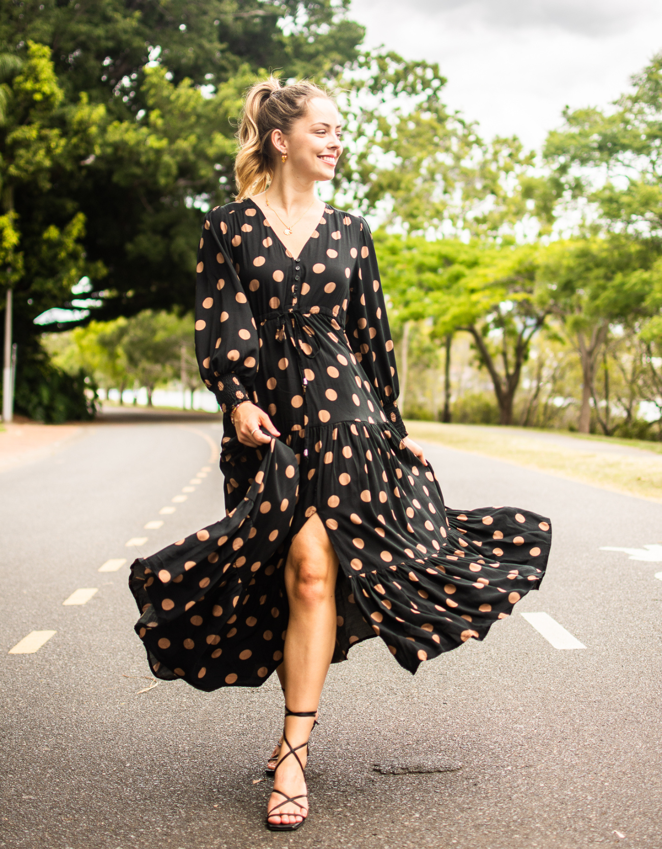 Selma Long Sleeve Maxi Dress-Black/Dot Print