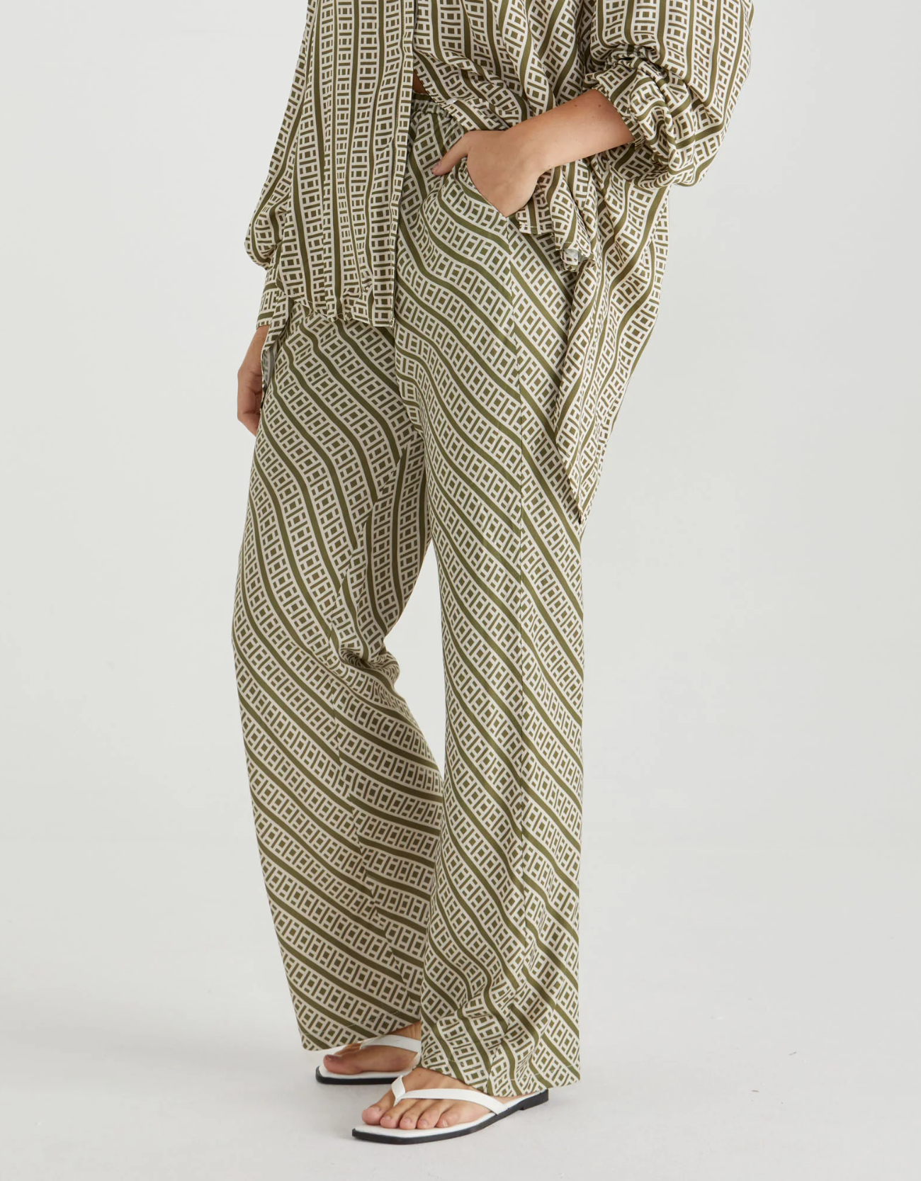 Sullivan Bias Pant-Geo