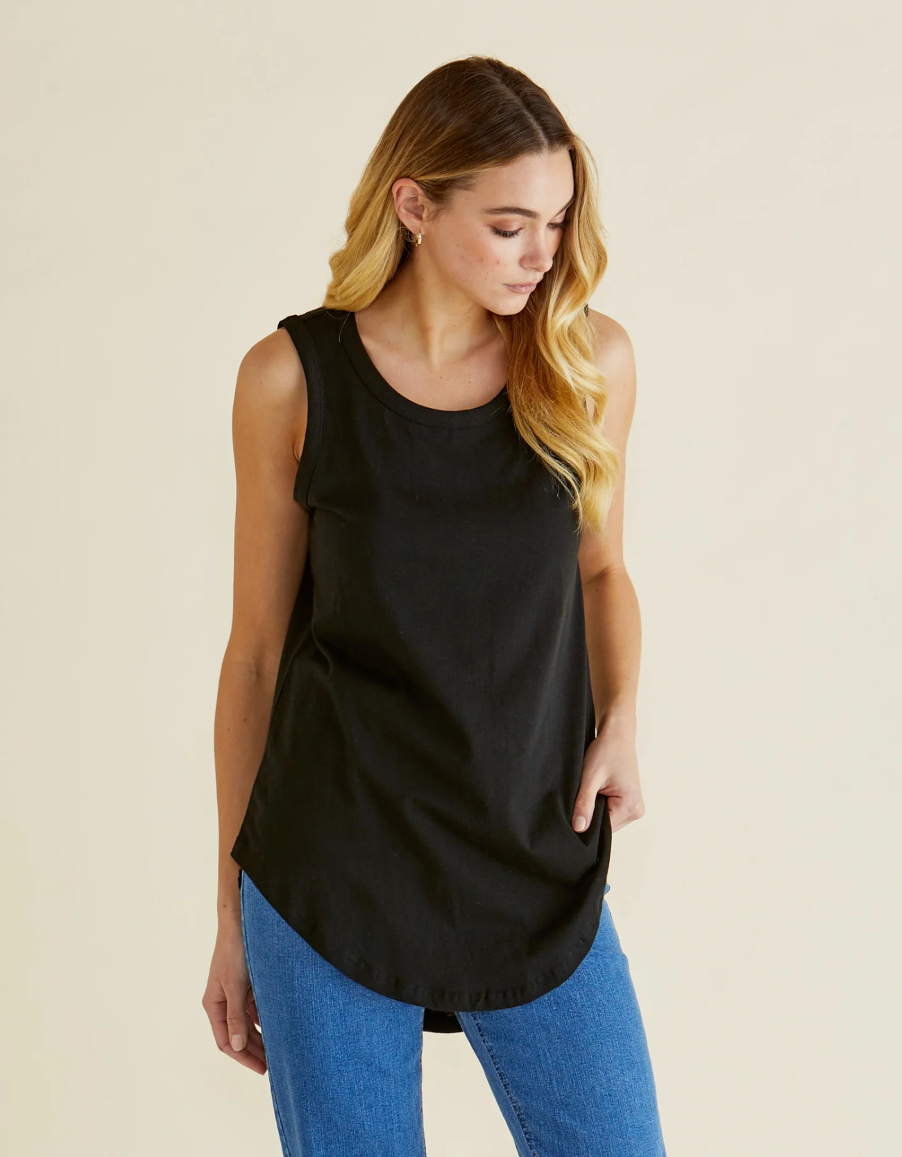 Keira Tank-Black