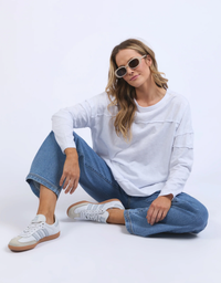 Jayne Throw On Top-White