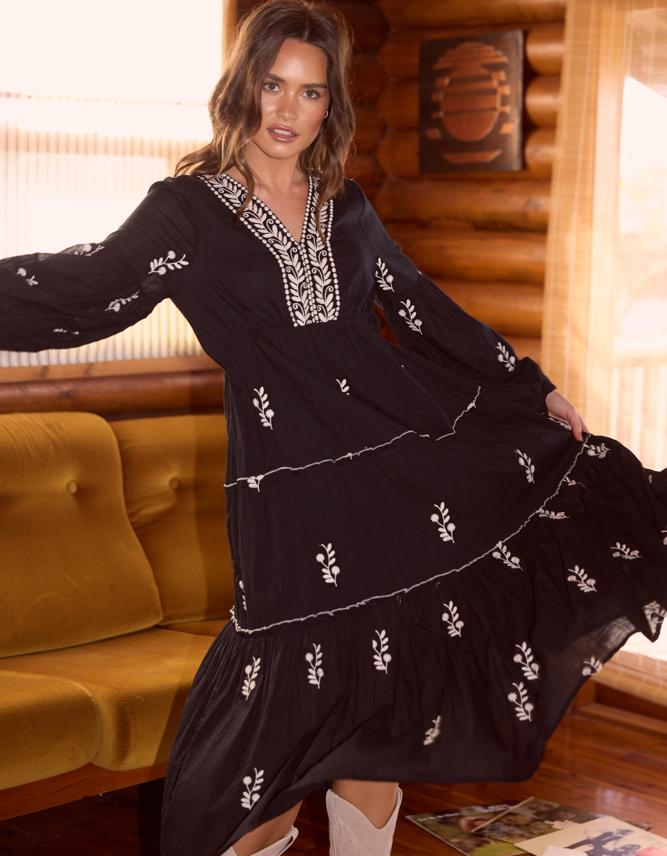 Vadella Dress-Black/Off White