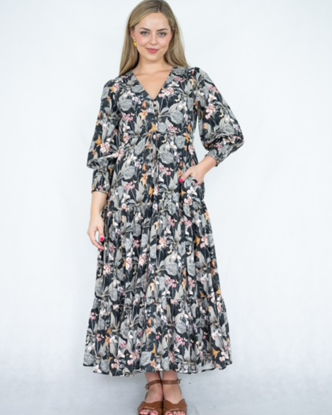 Selma Floral Maxi Dress-Black