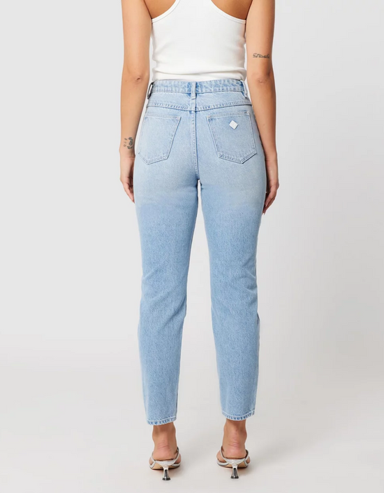 94 High Slim Gina- Light Vintage Blue