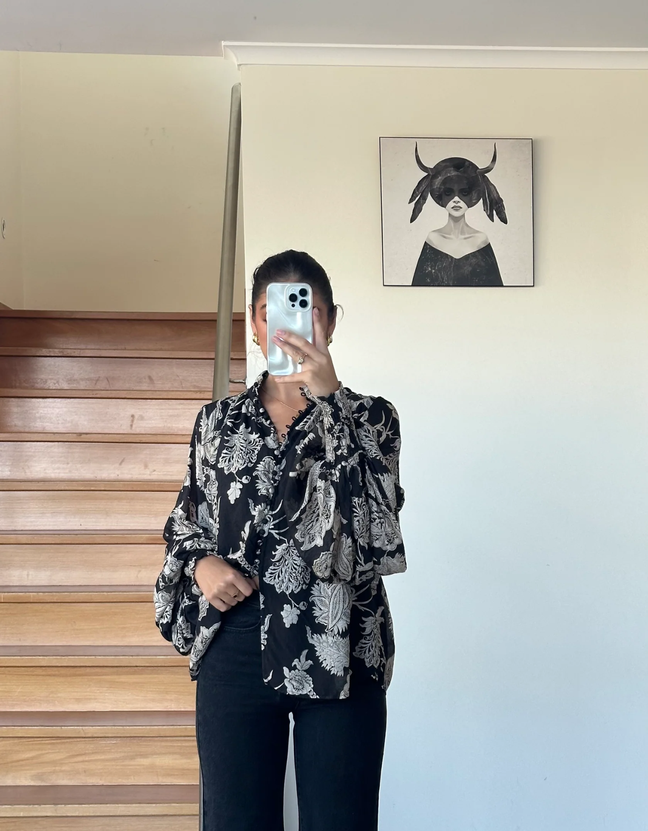 Jolie Dreams Blouse-Black