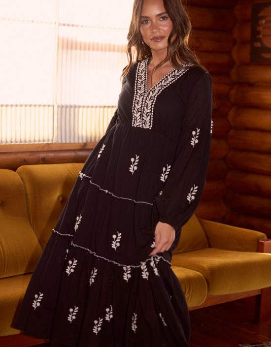 Vadella Dress-Black/Off White