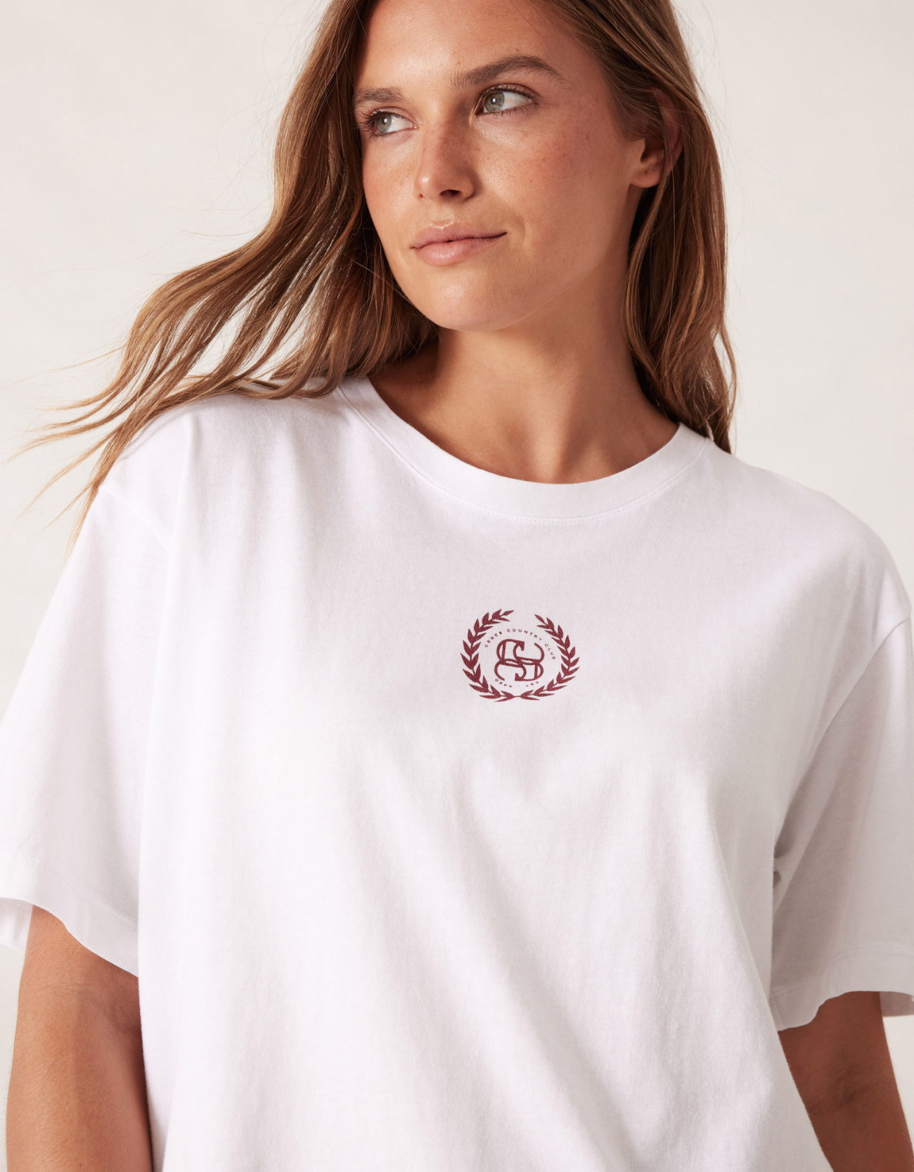 Slouchy Split Hem Tee-White/Burgandy Country Club Logo