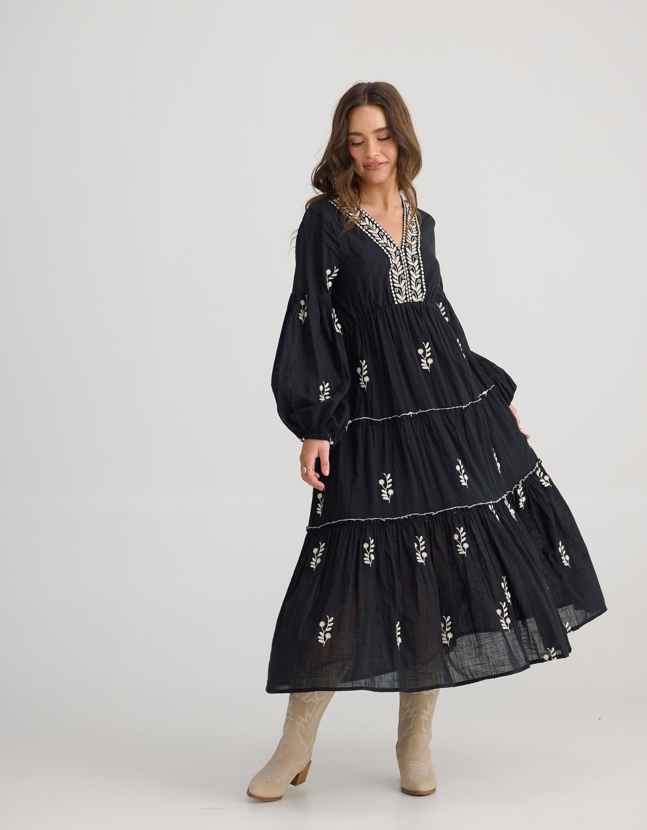 Vadella Dress-Black/Off White
