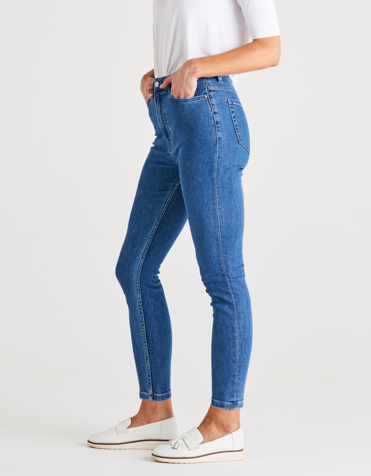 Betty Essential Jeans-Vintage Blue