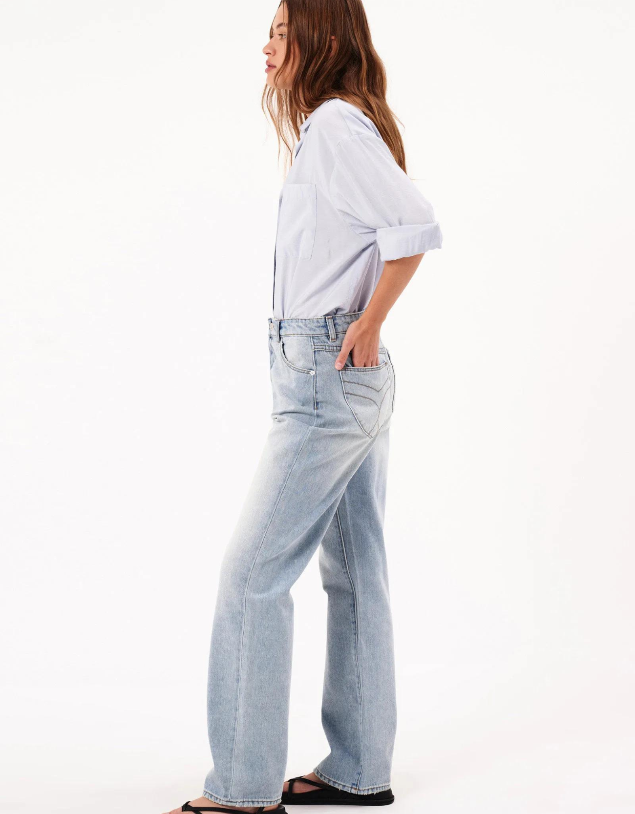 90'S Relaxed Faded Blue - Light Vintage Blue. Side View.