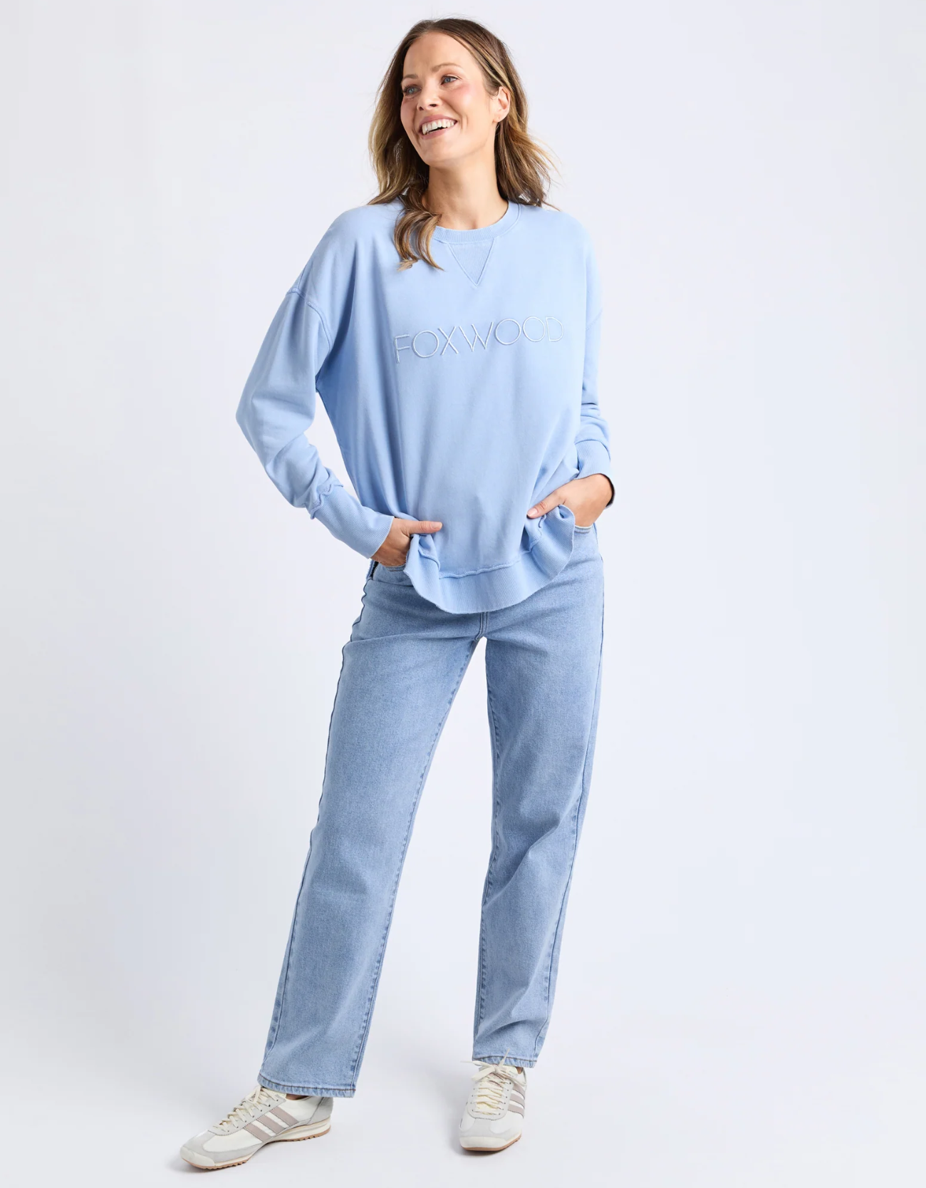 Washed Simplified Crew-Light Blue – Little Love Boutique