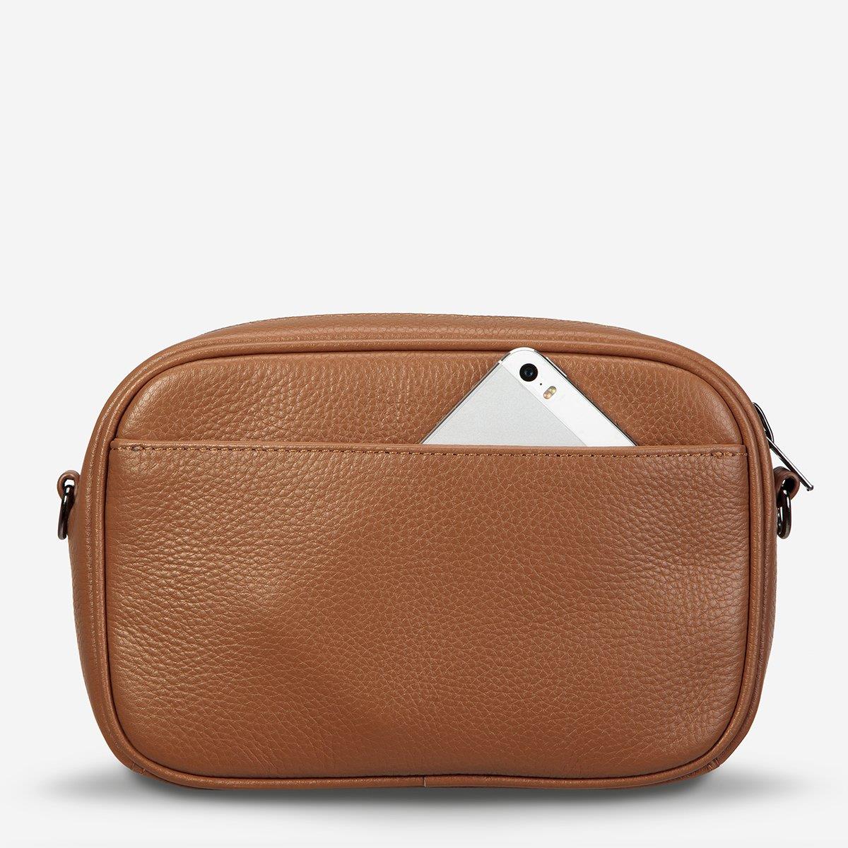 Plunder Bag - Tan. Medium sized leather handbag by Status Anxiety.